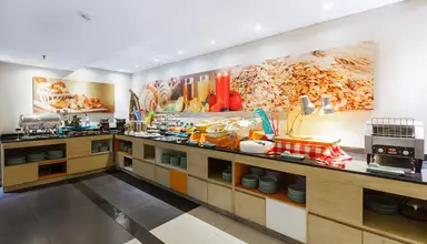 Harris Seminyak