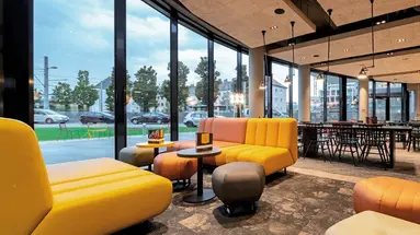 harry’s home Salzburg