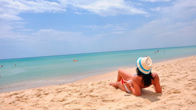Hawaii Beach Club