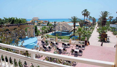 Hawaii Beach Club