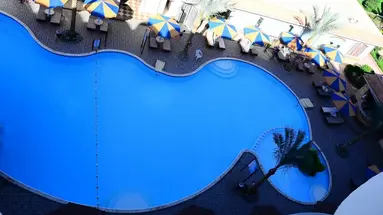 Hawaii Riviera Club