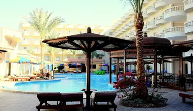 Hawaii Riviera Club