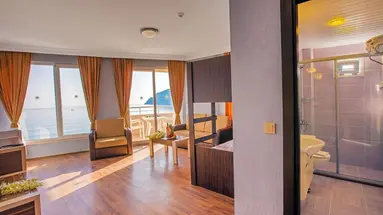 Hawaii Suite Beach