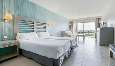 HD Beach Resort & Spa