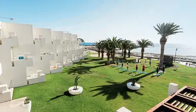 HD Beach Resort & Spa