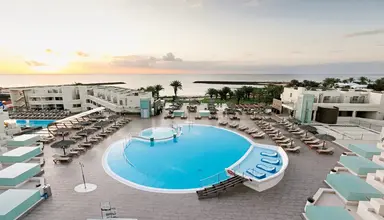 HD Beach Resort & Spa