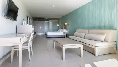HD Beach Resort & Spa