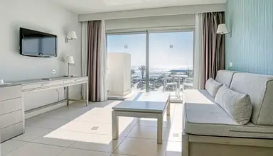 HD Beach Resort & Spa