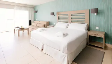 HD Beach Resort & Spa