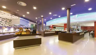 HD Beach Resort & Spa