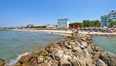 Henry Resort