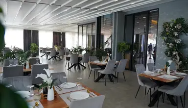Henry Resort