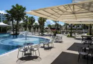 Henry Resort