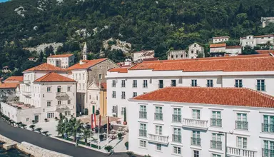 Heritage Grand Perast