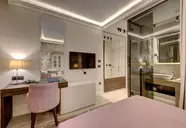 Heritage Leon Coronato