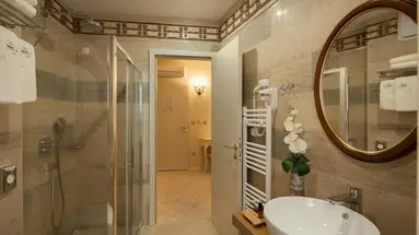 Heritage Life Palac