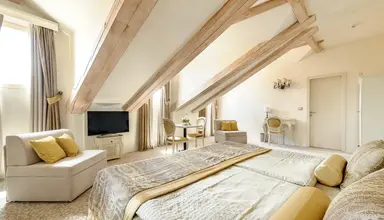 Heritage Life Palac