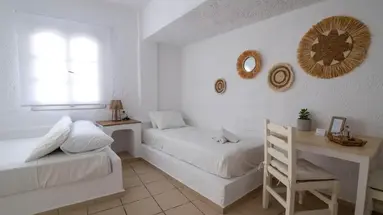 Hesperia Apartments