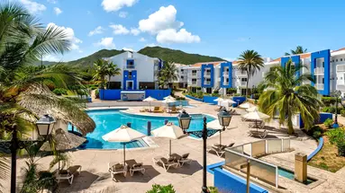 Hesperia Playa El Agua