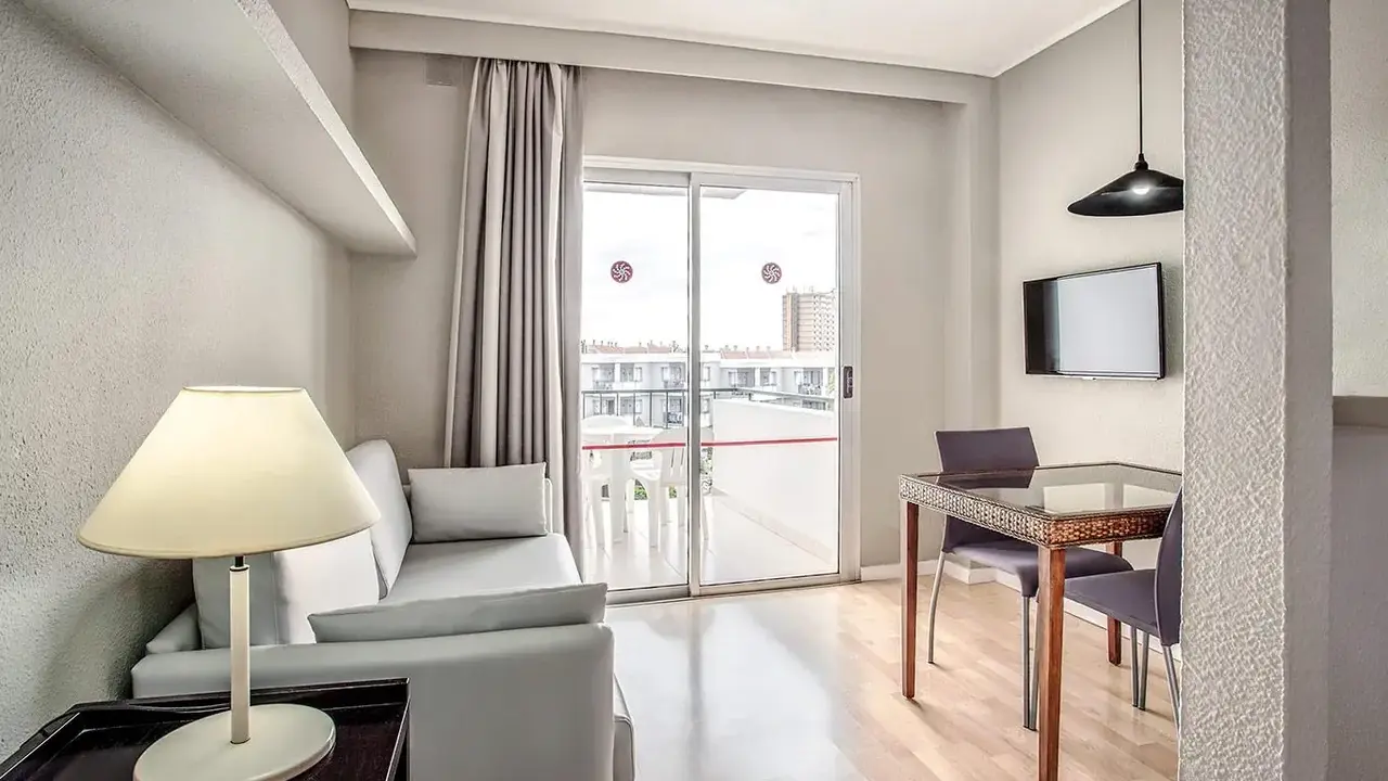 HG Tenerife Sur Apartamentos