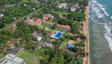 Hibiscus Beach & Villas