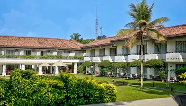 Hibiscus Beach & Villas