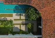 Hibiscus Beach & Villas