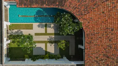 Hibiscus Beach & Villas