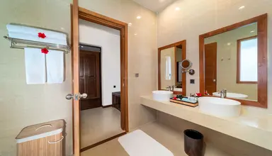 Hideaway Beach Resort & Spa