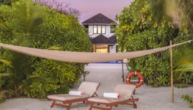 Hideaway Beach Resort & Spa