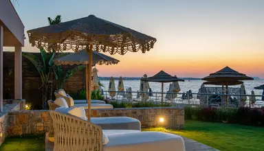 High Beach White The Villa Collection
