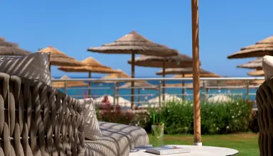 High Beach White The Villa Collection