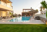 High Beach White The Villa Collection