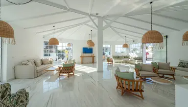 High Beach White The Villa Collection