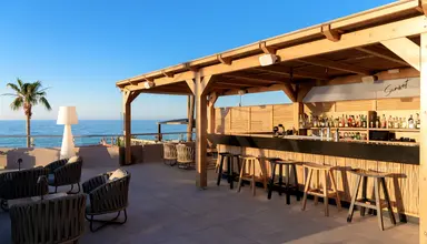 High Beach White The Villa Collection