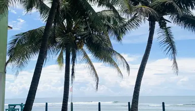 Hikkaduwa Beach