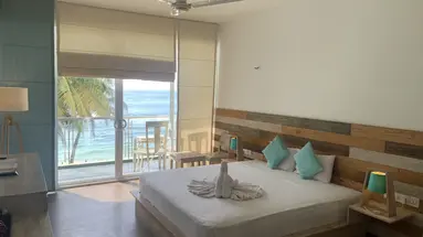 Hikkaduwa Beach