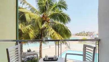 Hikkaduwa Beach