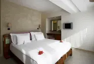 Hillside Beach Club