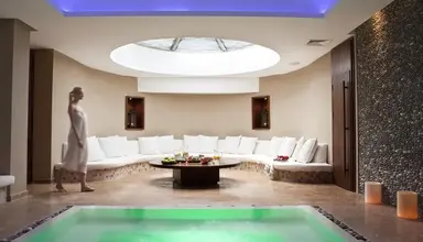Hillside Beach Club