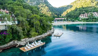 Hillside Beach Club