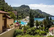 Hillside Beach Club