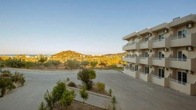 Hillside Studios & Apartments