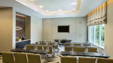 Hilton Capital Grand Abu Dhabi
