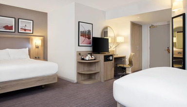 Hilton Garden Inn Custom House