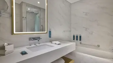Hilton Garden Inn Dubai Business Bay