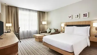 Hilton Garden Inn Mall Avenue 