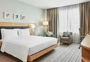Hilton Garden Inn Mall Avenue 