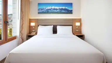 Hilton Garden Inn (Tirana)