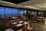 Hilton Muscat Al Bandar